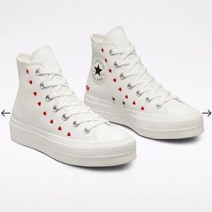 Converse Chuck Taylor All Star Lift Platform High Special Edition Heart Sneakers